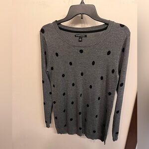 41 Hawthorn Gray Sweater with Black Polka Dot
